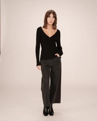 Image 3 of Camiseta Saturnin Negra