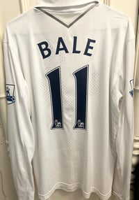 Image 9 of Tottenham Hotspur “BALE 11” 2012/13 Long Sleeve Home Shirt + patches (L)