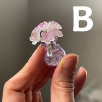 Image 3 of Flower Magnet 