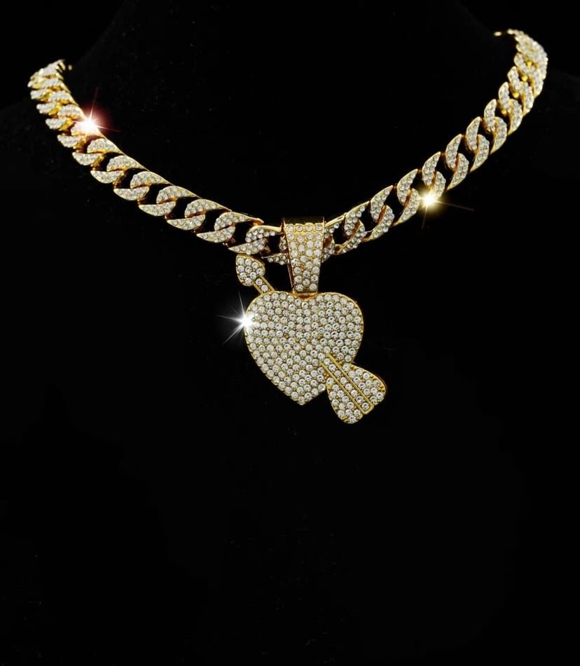 Image of Ariana Heart Necklace