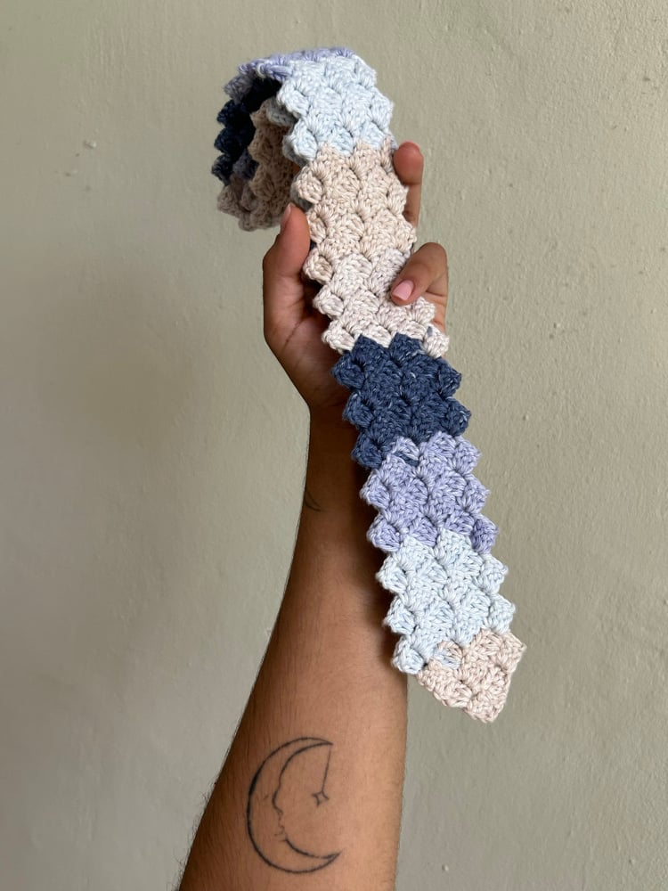 Image of ✧Oceanside Necktie (62½ In)