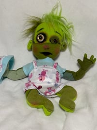 Image of Gurken, Scrappy Green Zombie