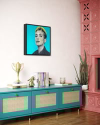 Image 3 of fractured Annie Lennox 