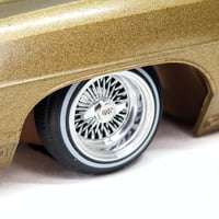 Image 1 of 1:25 13" straight lace chrome