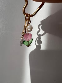 Image 7 of BUILDABLE TULIP / PEARL HEART EARRINGS 