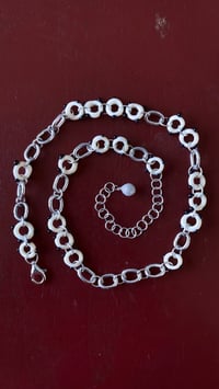 Image 3 of Chaîne en verre et argent