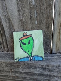 Image 4 of Alien In Hat Mini