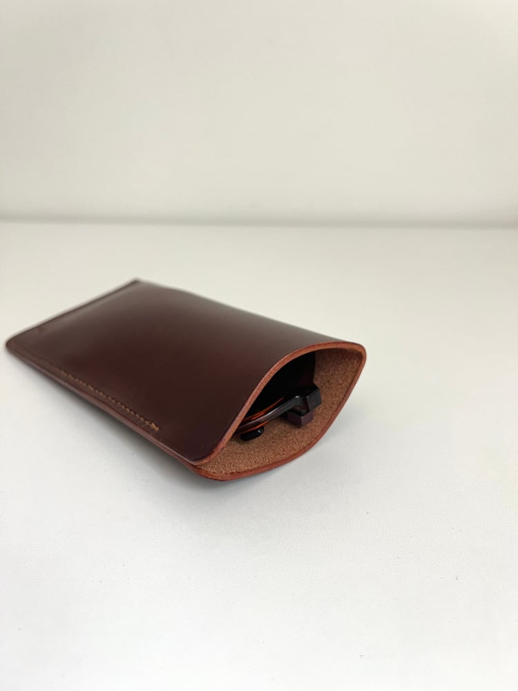 Image of Walnut Buttero Sunglasses Case