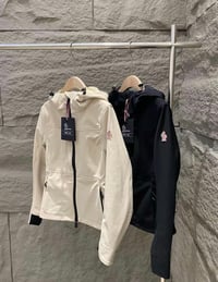 Image 2 of Mon Gron Coat