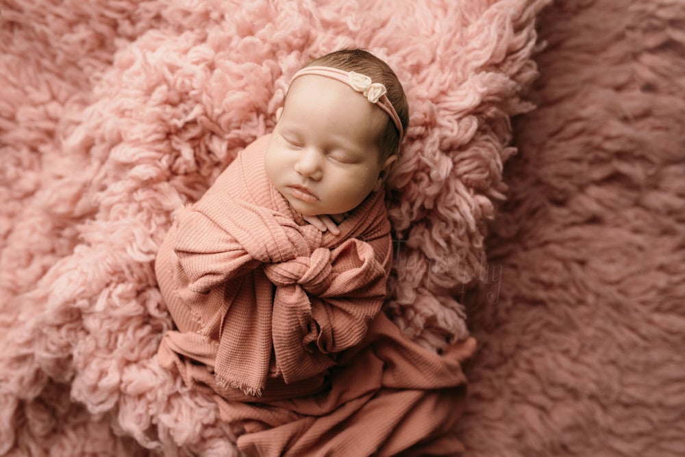 Image of Newborn Mini session