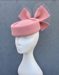 'Winnie' in Light pink