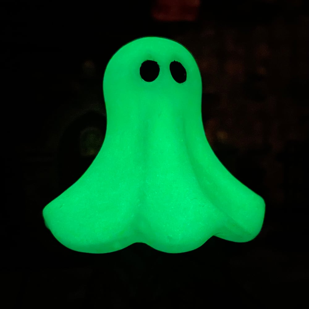 Image of Scaredy Ghost