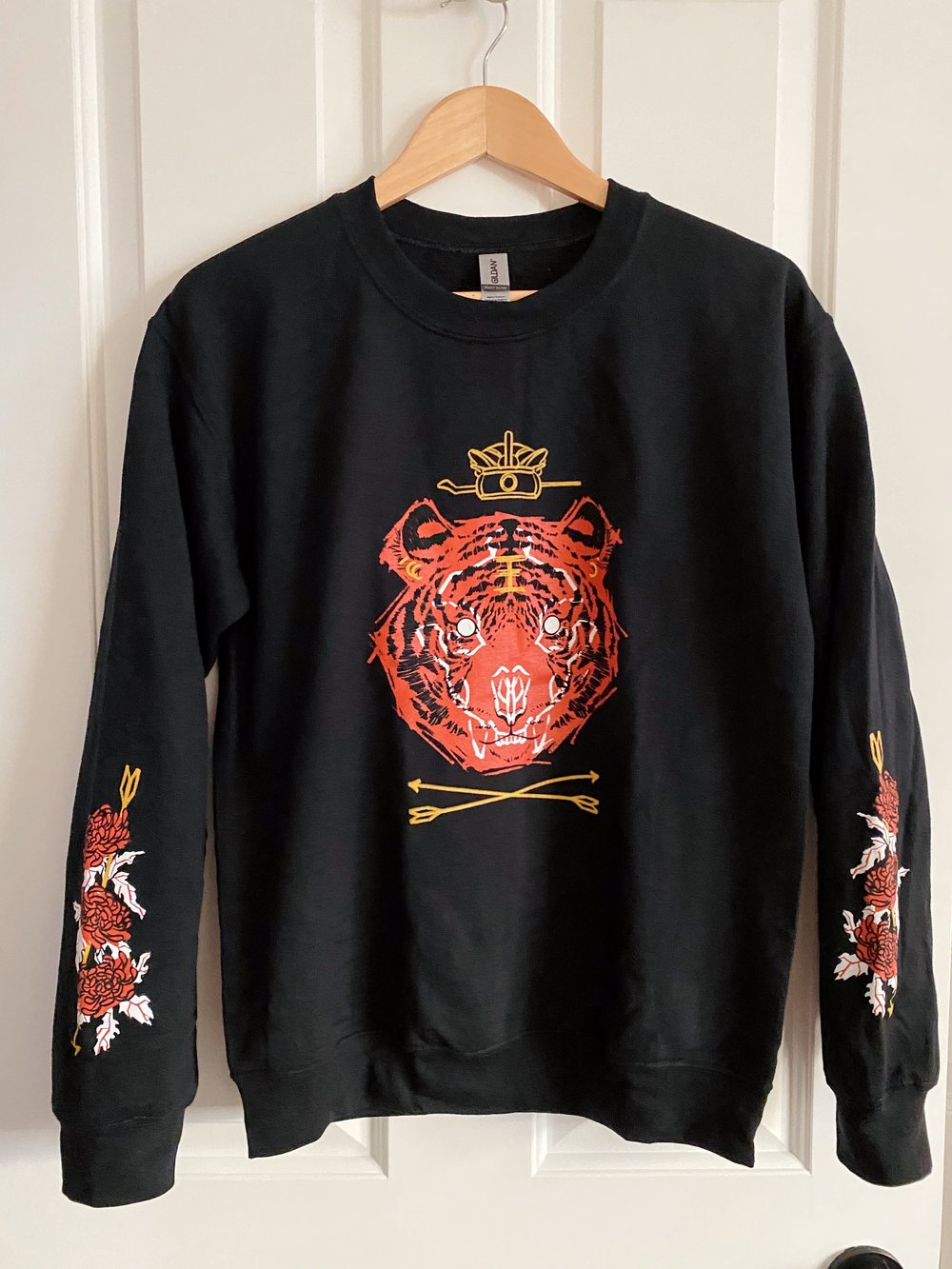 [original] Tiger Sweater