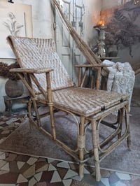 Image 2 of La chaise longue 