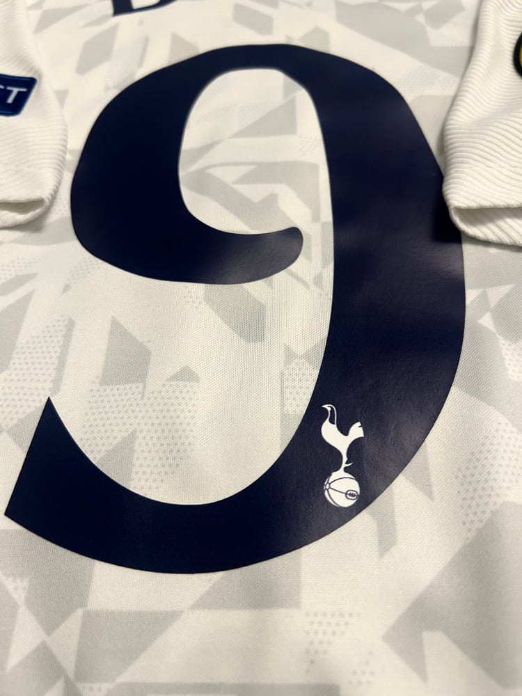 Image of Tottenham Hotspur “BALE 9” 2020/21 Home Shirt + UEL patches (S)