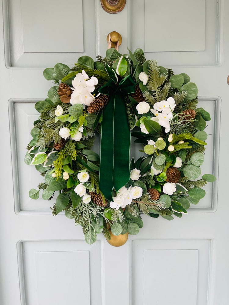 Image of Green Velvet Bow 