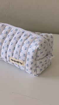 Image 4 of Blue Grace Floral Hair Tools Pouch