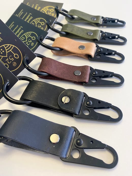 at52handmade - heavy weight leather keyring