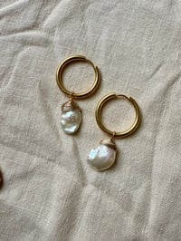 Image 1 of Keshi flakes hoops