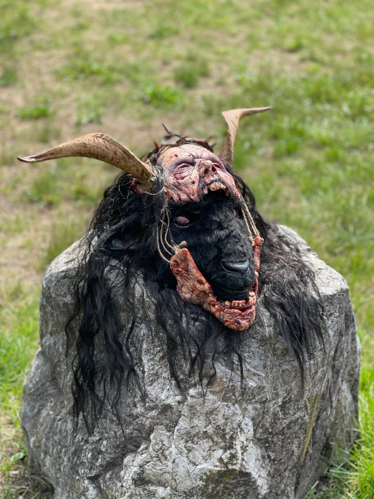 False Prophet - wearable latex mask Image 4