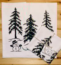 Image 4 of 'Snowman Greeting's' Towel