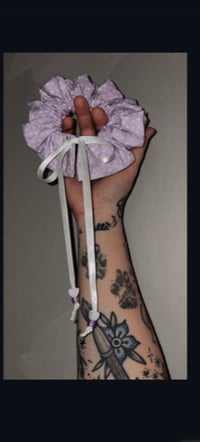 Image 4 of purple open tie collar 