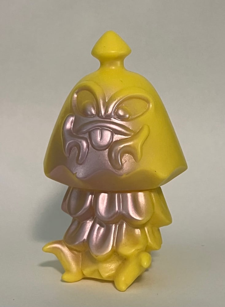 Mean Bacteria vinyl figure 