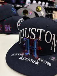 Image 1 of New Era 59Fifty Houston Texans Oversized H Flow Down