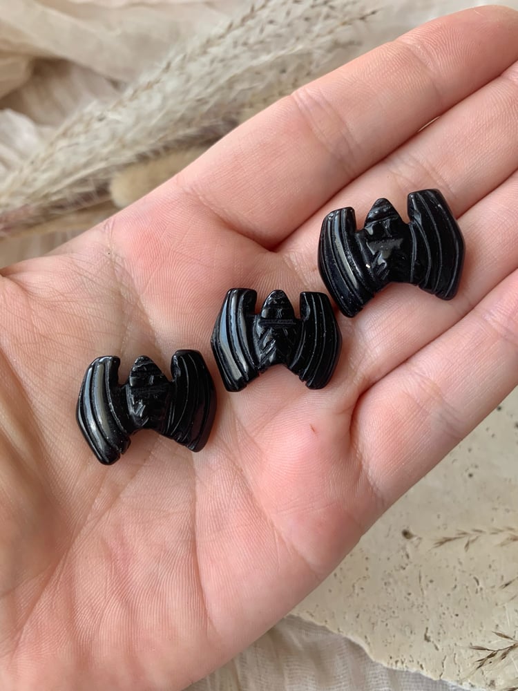 Image of Mini Obsidian Bat Carvings 