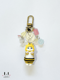 Image 3 of mofusan keychains