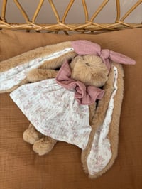 Image 2 of DOUDOU FOURRURE SABLE FLEURI BARBAPAPA