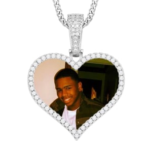 Heart picture pendant 