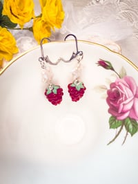 Image 2 of Raspberry Pearl earrings 