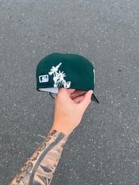 Image 4 of FOREST GREEN NEW YORK METS CUSTOM FITTED CAP