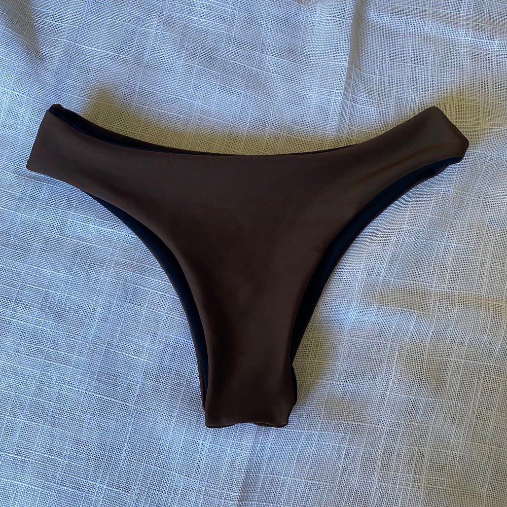 Image of ALLUSUN BOTTOMS : CHOCOLATE X BLACK