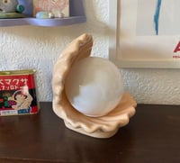 Image 2 of Lampe coquillage nude 