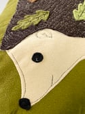 Raggy Roux - Hedgehog cushion