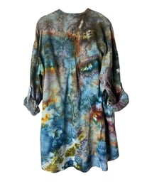 Image 11 of ♻️ UPCYCLED 2X Plus Cotton Tunic Top in Muted Ice Dye