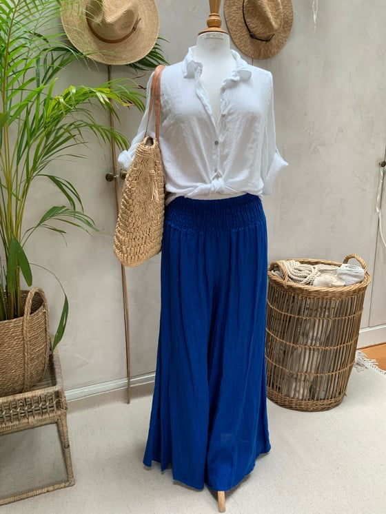 Image of Pantalon en lin palazzo Bleu Mykonos