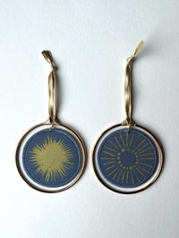 Image 2 of Hoop Decoration, Periwinkle