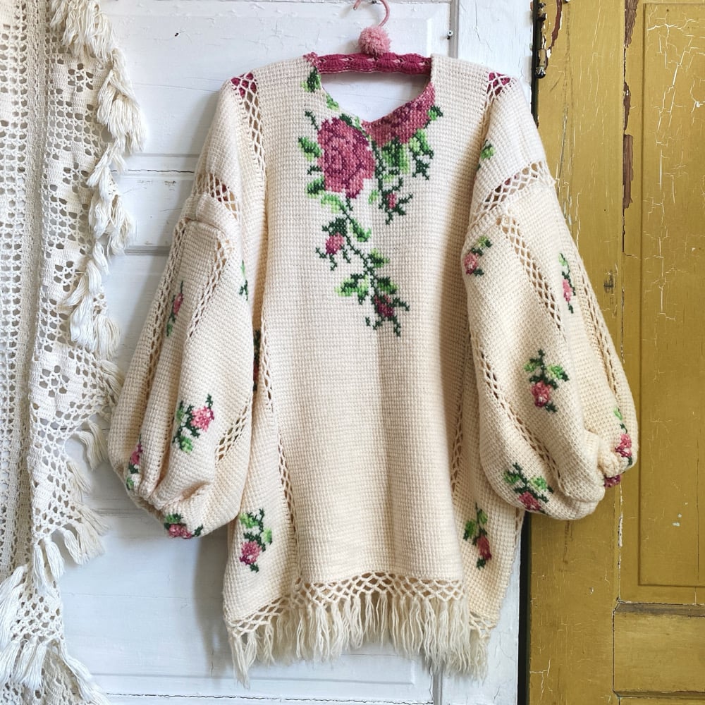 Image of Vintage Cross-Stitch Pink Roses Granny Sweater