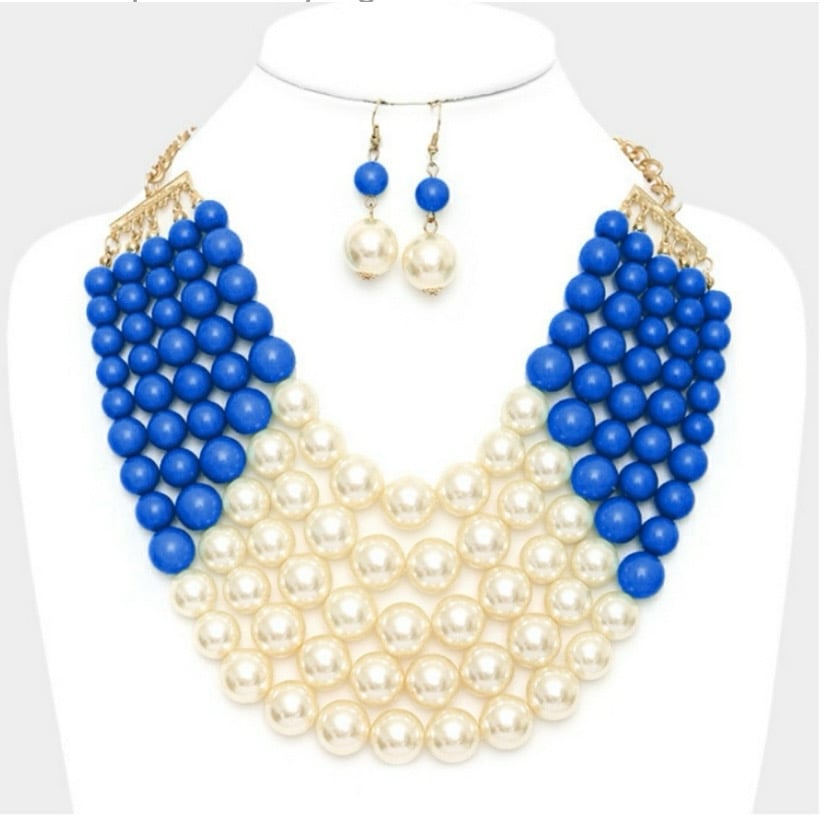 Image of Pearl Necklace 