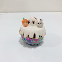 Image 4 of Glow in dark orange cat in witch brew cauldron ceramic keepsake (rainbow effect)