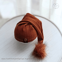 Image 1 of  Newborn hat with pompom - rusty
