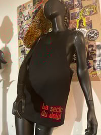 Image 3 of DÉBARDEUR - LA SECTE DU DOIGT