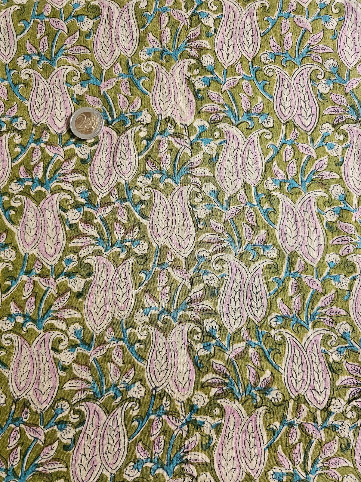 Image of Namaste fabric vert lys roses