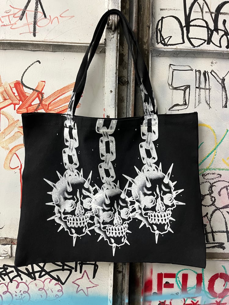 Image of Chain tote bags 