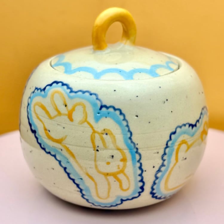 image of bunny jar