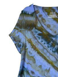 Image 2 of ♻️ UPCYCLED S V-Neck Tee in Earthy Overdyed Ice Dye