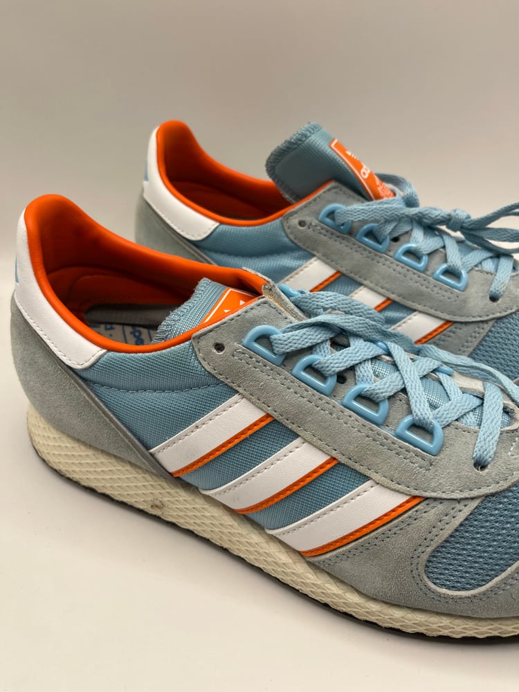 Adidas Silverbirch - UK8.5